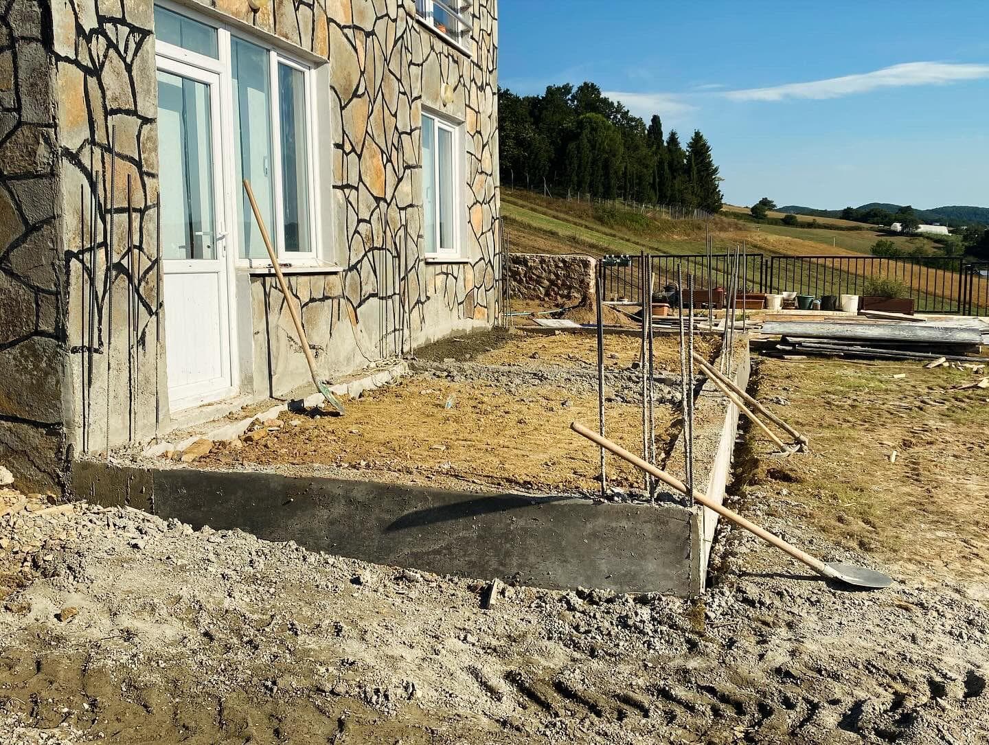 Temel kenar betonu dökümü, farklı açıdan görünüm